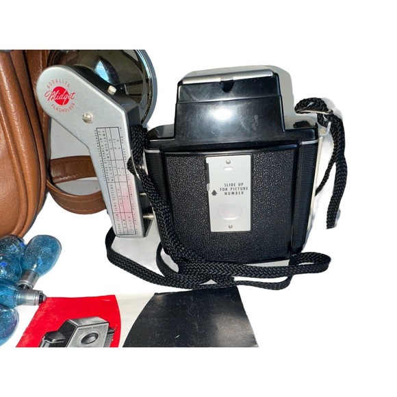 Vintage Kodak Brownie Reflex 20 Camera Kodalite Midget Flashholder Carry Case - Picture 6 of 10